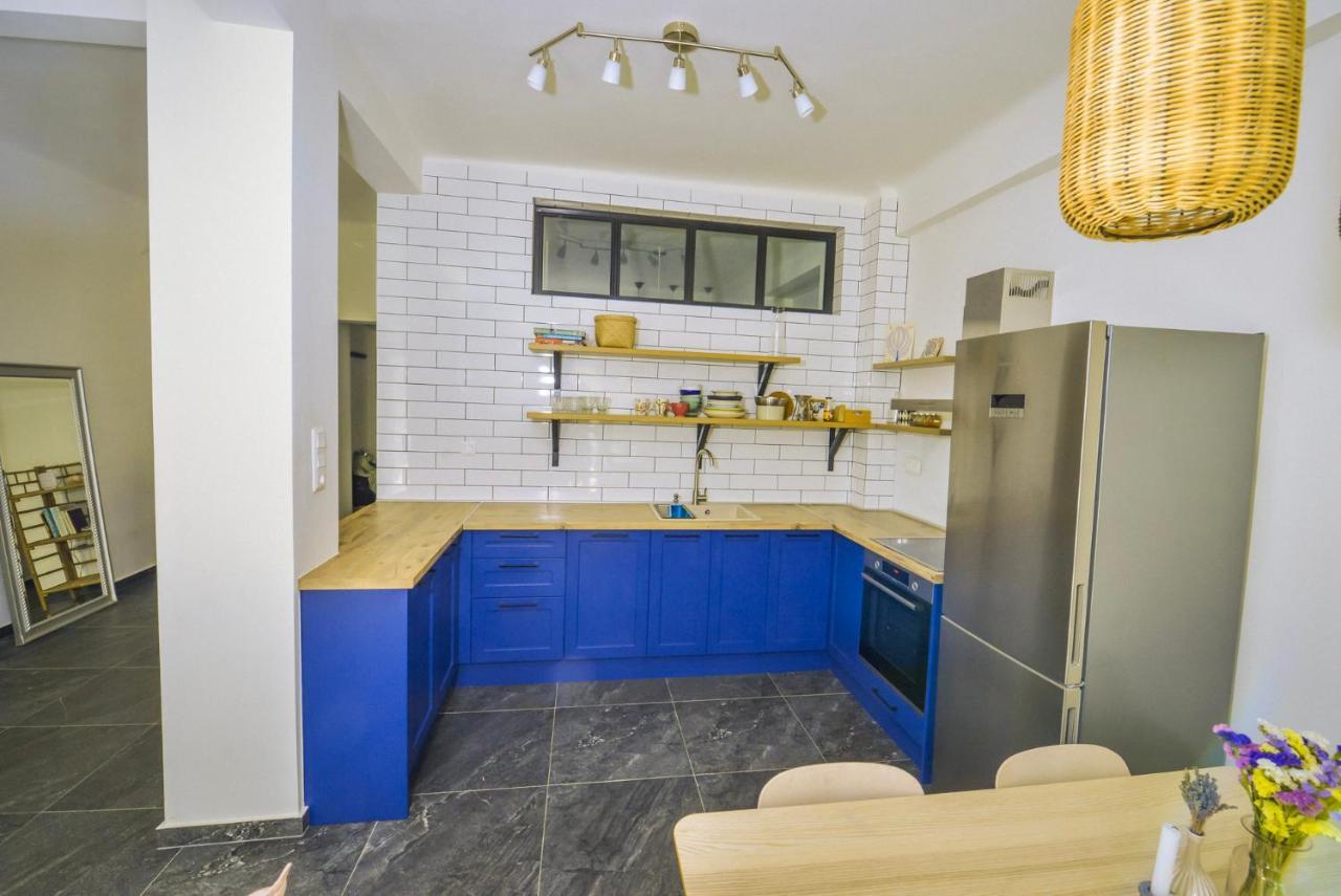 Gorgeous Apartment In The City Center Tesalonika Bagian luar foto