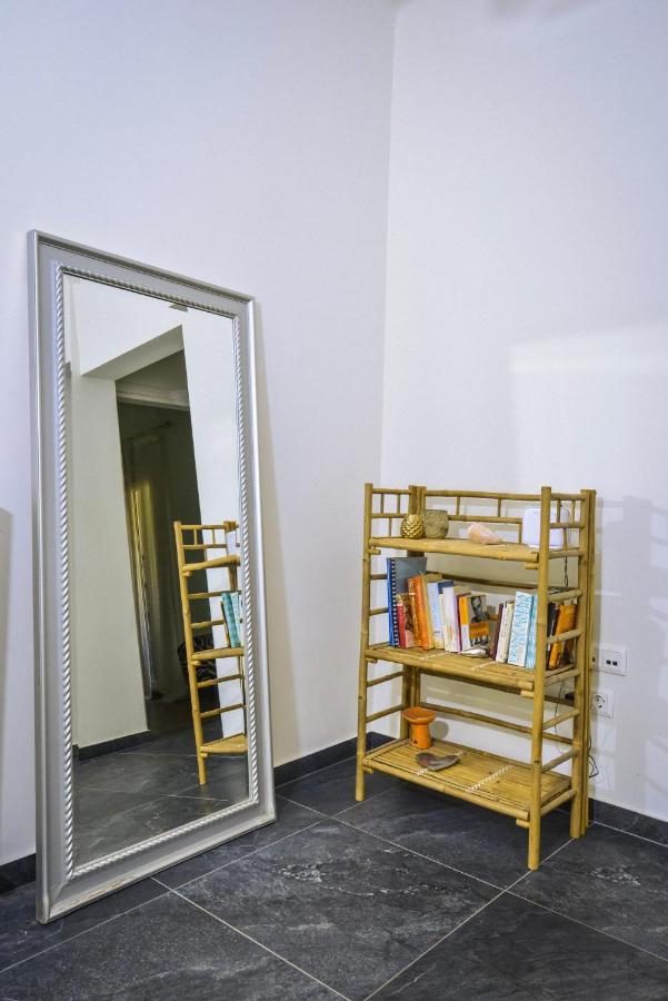Gorgeous Apartment In The City Center Tesalonika Bagian luar foto