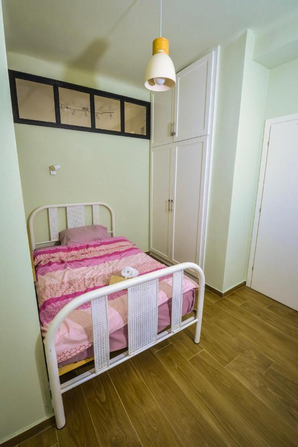 Gorgeous Apartment In The City Center Tesalonika Bagian luar foto