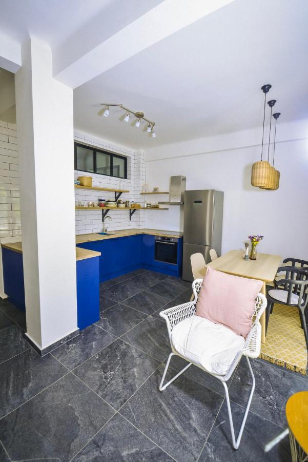 Gorgeous Apartment In The City Center Tesalonika Bagian luar foto