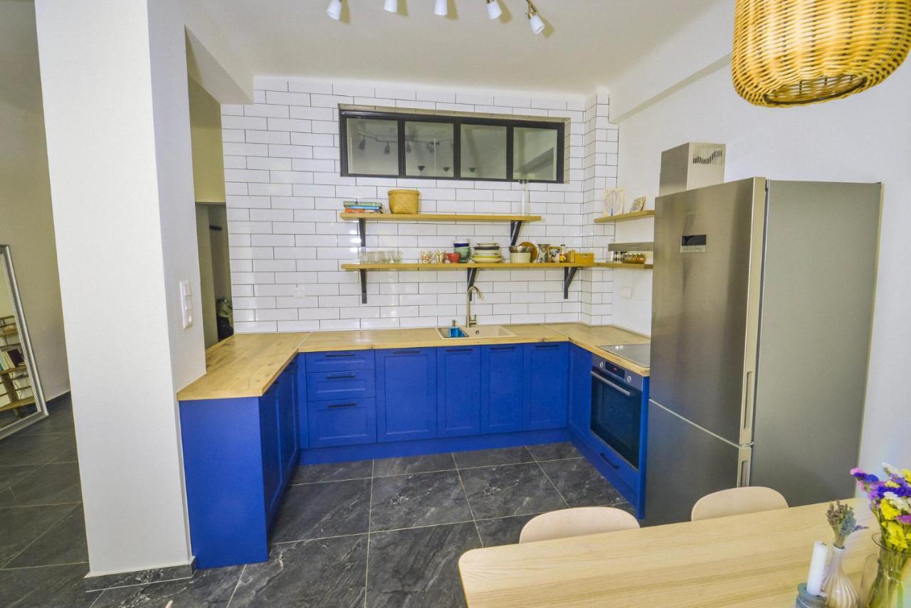 Gorgeous Apartment In The City Center Tesalonika Bagian luar foto